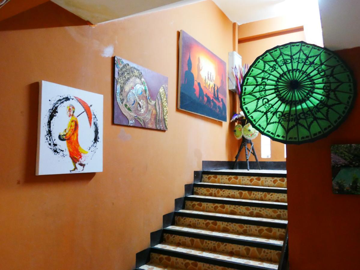 All In 1 Guesthouse Чиангмай Экстерьер фото